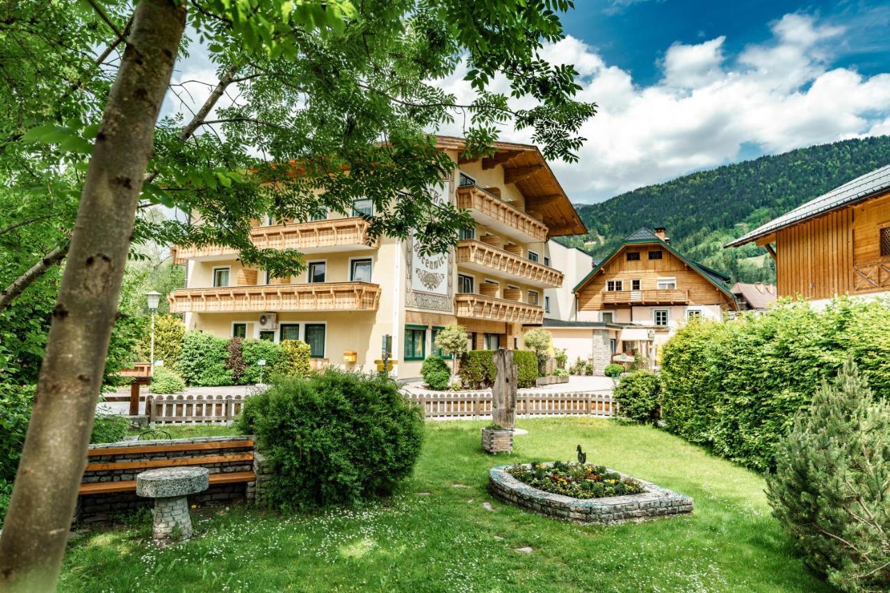 Sport & Familienhotel Baerenwirt Aich  Bagian luar foto