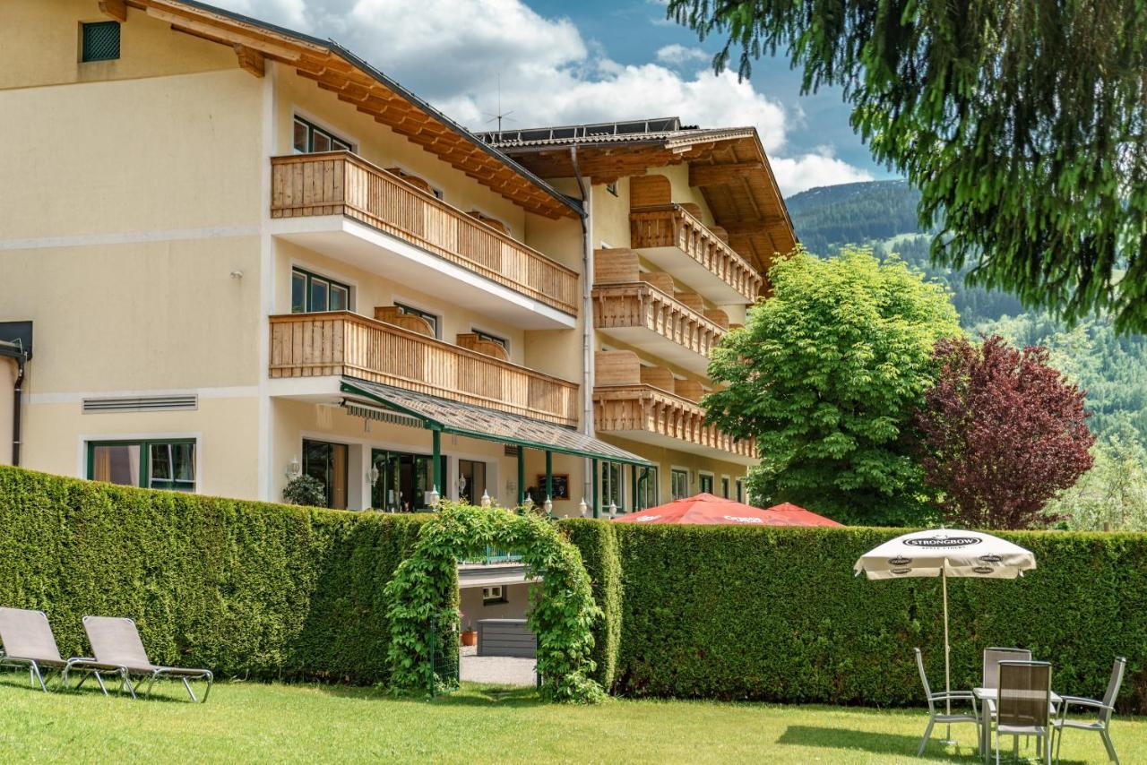 Sport & Familienhotel Baerenwirt Aich  Bagian luar foto