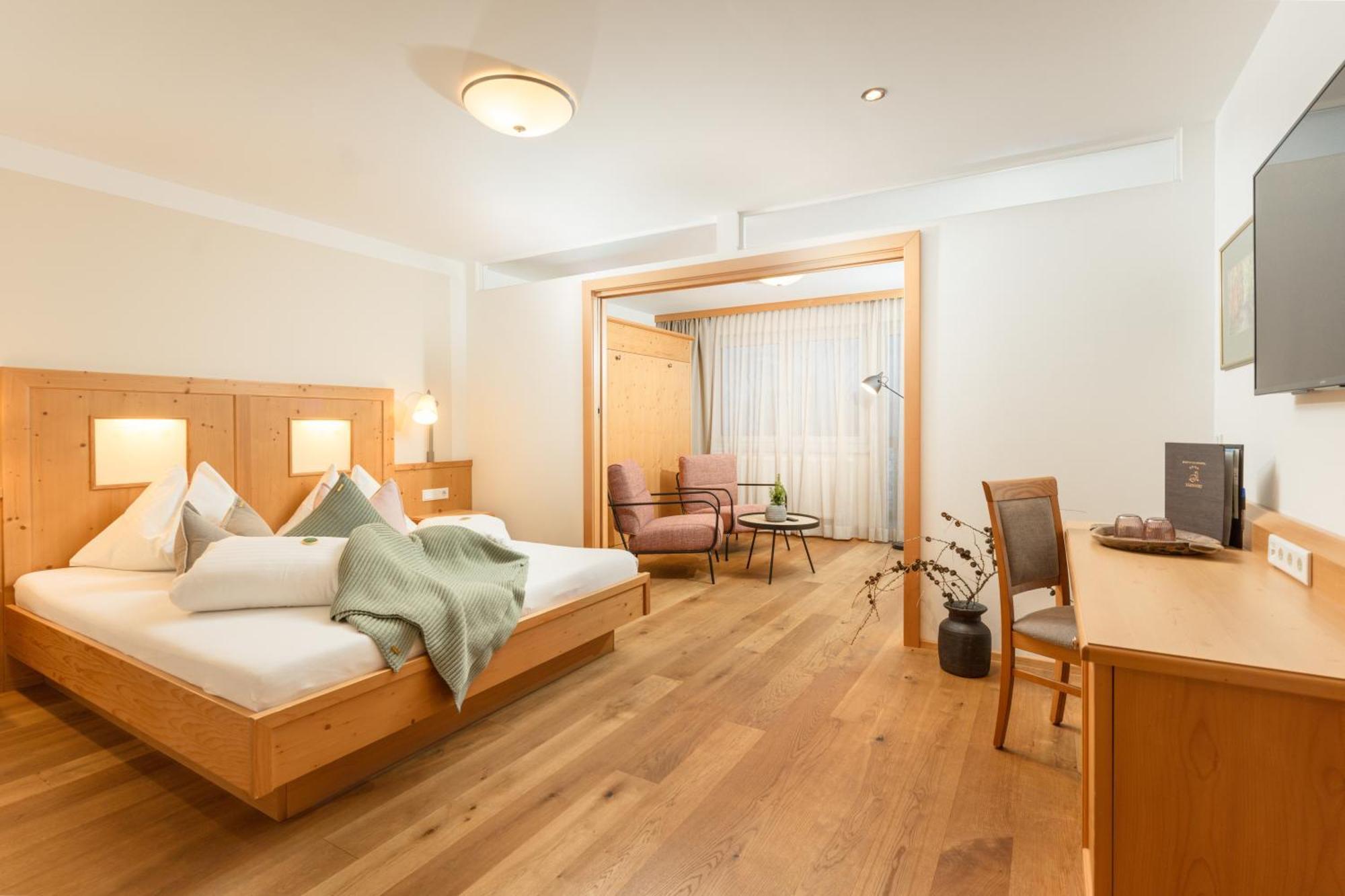 Sport & Familienhotel Baerenwirt Aich  Bagian luar foto