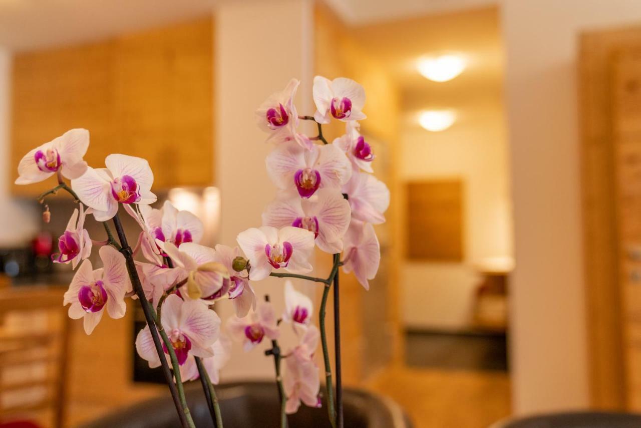 Sport & Familienhotel Baerenwirt Aich  Bagian luar foto